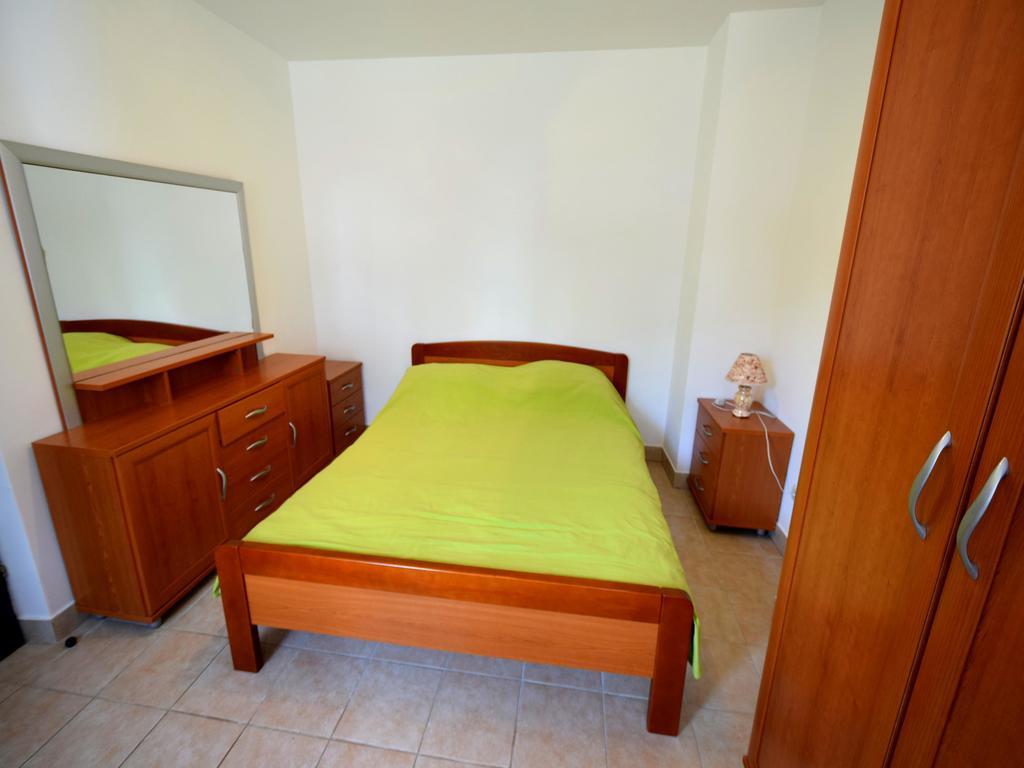 מאלינסקה Apartment Oresic מראה חיצוני תמונה